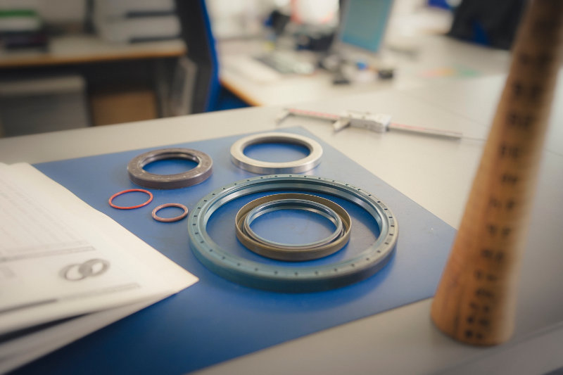 Statische, translatorische und rotatorische Dichtungen – hochwertige Normteile von Reiter Österreich